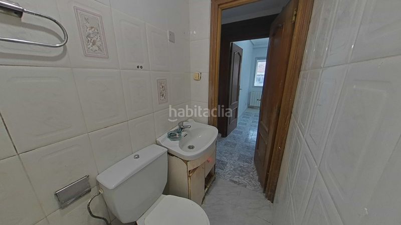 Foto e660e2c1-cce2-4596-95d7-afd812762e9b. Piso en Palomeras Sureste Madrid