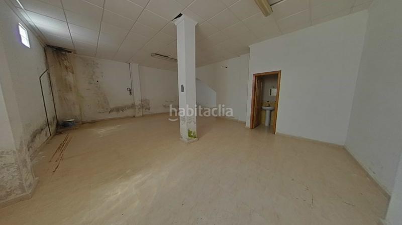 Foto f1ef5f73-bd98-4775-8481-6f639cf7b0f1. Local comercial a Las Piscinas Naturales Torrevieja