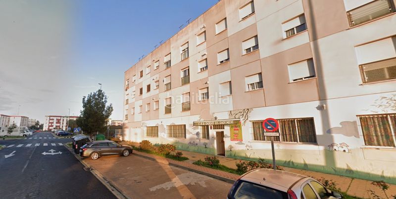 Foto 4236a7f3-c96f-4456-b0d7-7ba921c1712b. Pis a La Hispanidad - Verdeluz Huelva