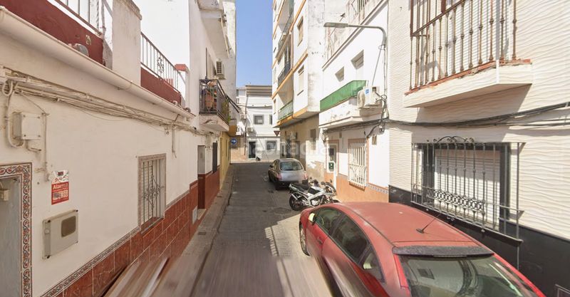 Foto 25f05d01-dd2f-4942-9cb6-40fb31034315. Casa a La Plata Sevilla