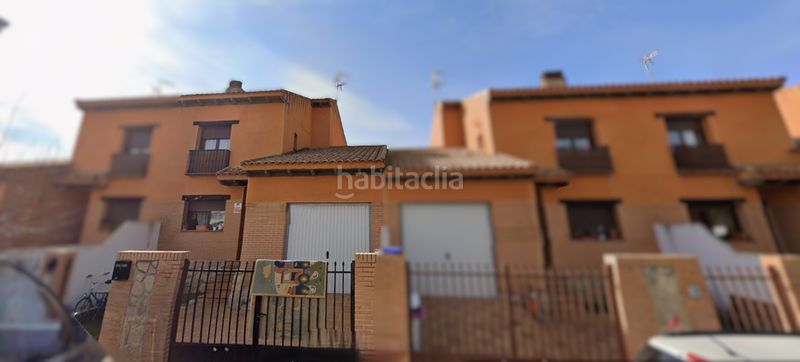 Foto a9a20630-af81-4612-b31f-77d3920211ea. Casa a Santa Olalla