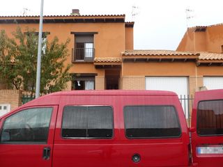Casa  Hermanos morgan