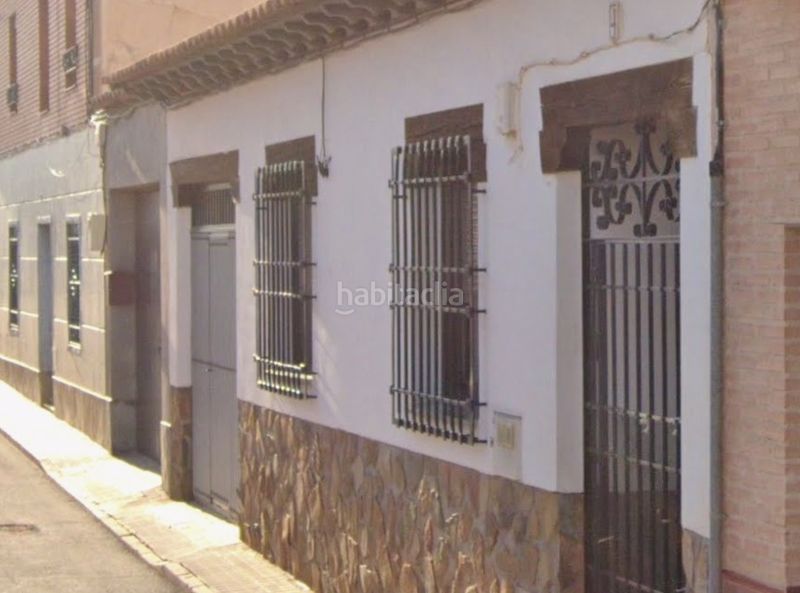 Foto 1b6b37cb-394c-4b77-8d8f-3d5995e2b0a9. Casa a Consuegra
