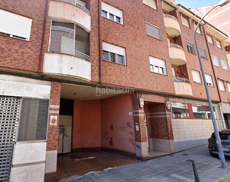 Foto 3056f2d4-c61a-4e69-84b9-ad7fcb0b8f65. Pis a Centro Ponferrada