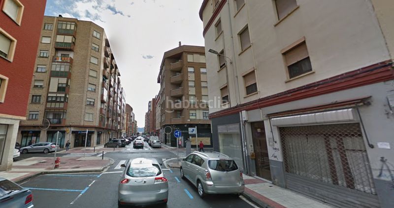 Foto 725fcd00-7c33-465c-ae3f-30e5d2aa5c67. Casa a Centro Miranda de Ebro