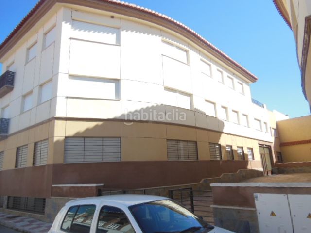 Foto 4b1947d2-4f7e-47ab-826a-94dcdf20f3c8. Casa amb aparcament a Padul