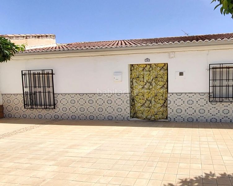 Foto b35cd7bd-f3d3-4d24-bacd-59617a560ead. Casa a Láchar
