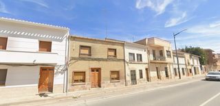 Maison à CL. ALFREDO ATIENZA