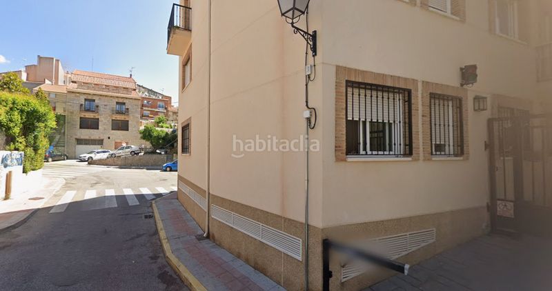 Foto efdd6893-e886-434d-8bc9-5b7441ced2db. Pis a Molar (El)
