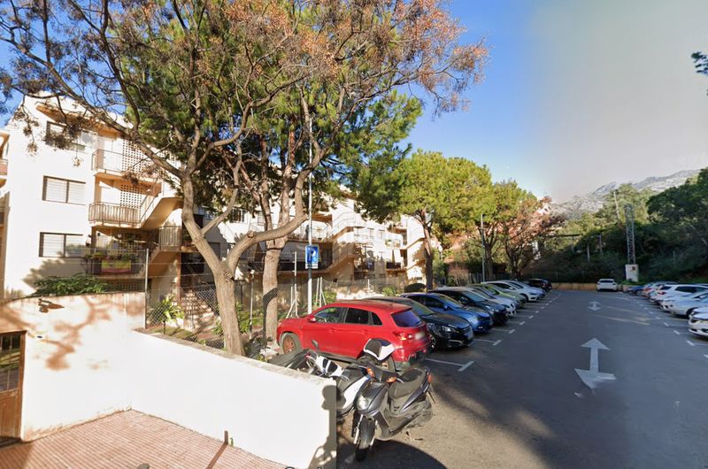 Foto f8d4c044-45b6-4cbb-89e8-d31a4db7297d. Pis a los jardines de Marbella - la ermita Marbella