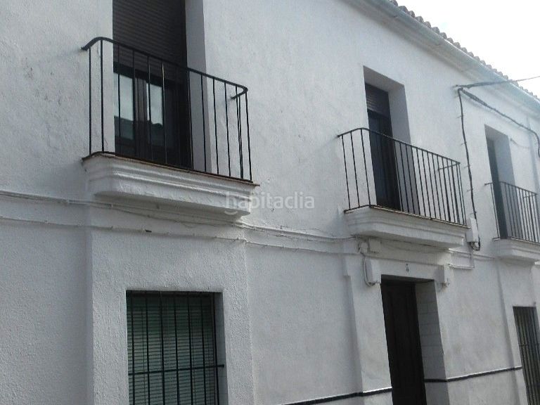 Foto 54085a22-cfd8-4915-baad-9f90a75157d6. Casa a Llerena