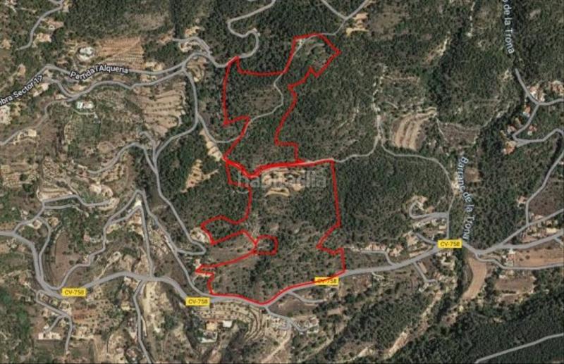 Foto c73b680c-b2b2-4550-9a37-30fcaa41ae00. Terrain résidentiel dans Finestrat pueblo Finestrat