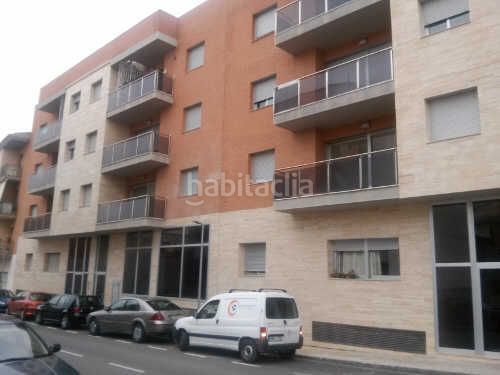 Foto 929177da-2af7-4a83-8bf5-223254ff03f2. Local comercial a Móra d´Ebre