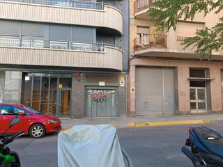 Car parking in Castella