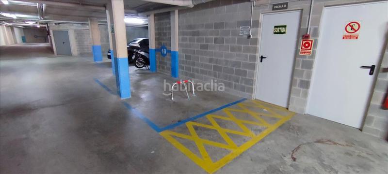 Foto f1afc132-0907-403e-8ed7-7cd78d2f66cd. Autoparkplatz in Santa Clotilde Lloret de Mar