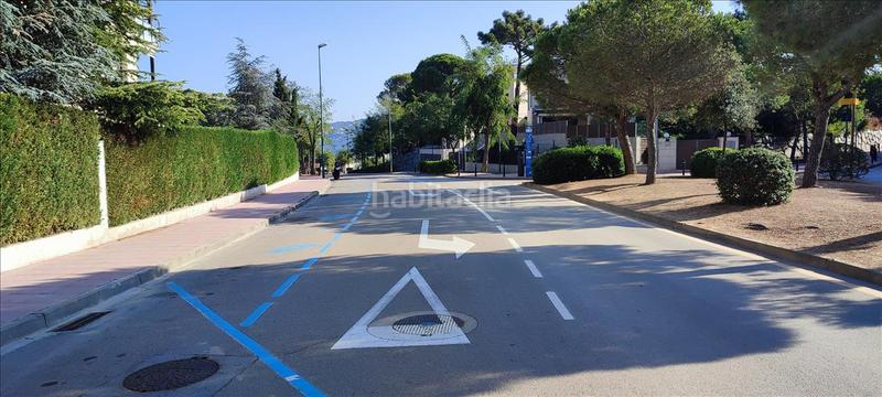 Foto f841584b-74a5-4c50-9ced-205e7d620964. Autoparkplatz in Santa Clotilde Lloret de Mar