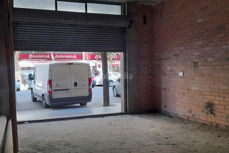 Foto 2427b4d1-aae4-427c-9bea-5ba7cf791676. Local comercial a Cappont Lleida