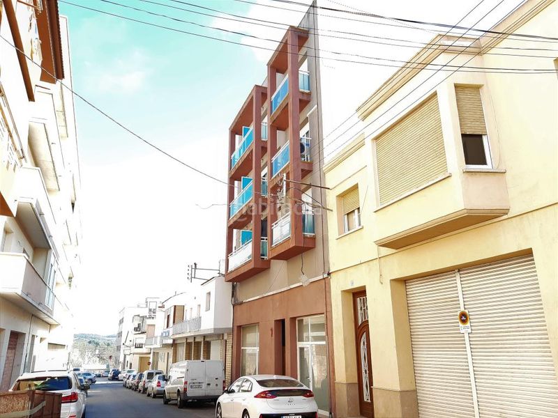 Foto 48f6b740-5993-4052-91a0-ee498cd99d99. Local comercial a Móra d´Ebre