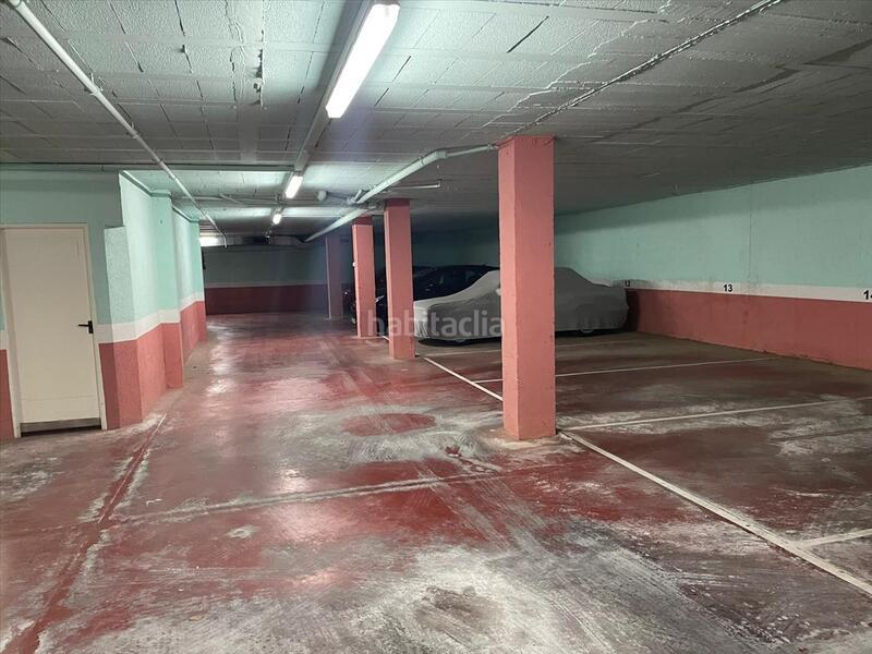 Foto d9f9dae3-5c7e-468e-9e8f-94bb81154a70. Parking coche en Barri Marítim Torredembarra