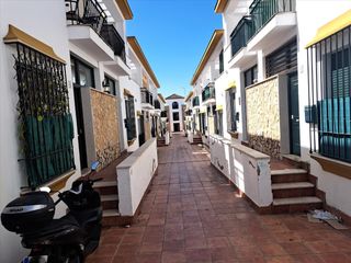 Semi detached house  Ermita
