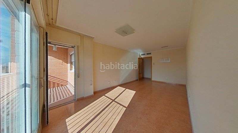 Foto 18e74bbb-e853-4146-8f25-51d3fd1afd61. Pis amb aparcament a Ronda Sur Murcia