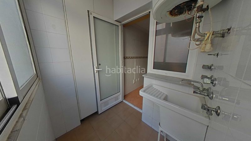 Foto d2280845-2eab-40d8-ad48-2163a08ea34e. Pis amb aparcament a Ronda Sur Murcia