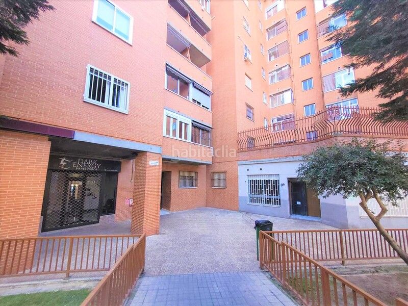 Foto 37d04044-e616-4880-851c-be2ebb1704de. Pis a Palomeras Sureste Madrid