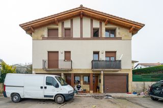 Casa adossada  Calle txuloko kamio
