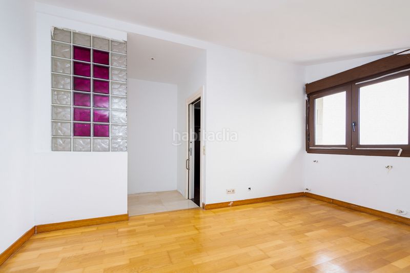 Foto 9f95b575-0751-47d1-a98f-4314950779c3. Casa adossada a Urdiain