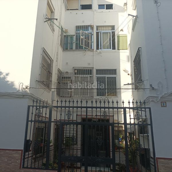 Foto ee98dadd-15af-43db-a7a3-72eae3bb86c4. Casa a Cruz Roja Sevilla