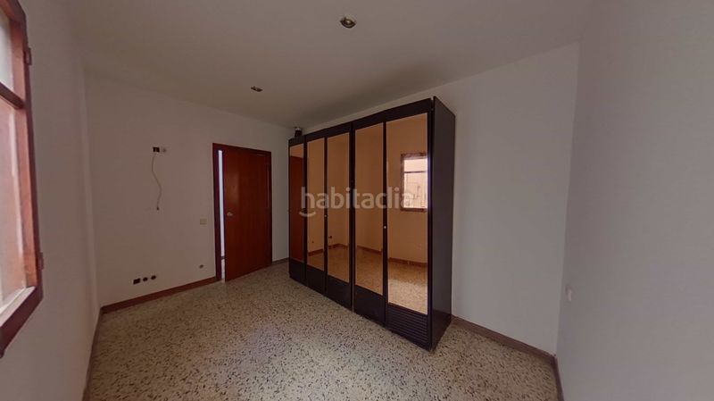 Foto b9478dc8-4dc3-40cd-b39d-c666528de16a. Pis a Cervelló