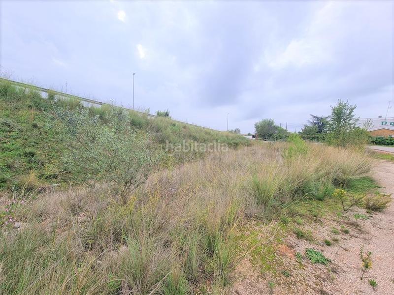 Foto b2f72a95-44fa-40df-b7cc-752df1ee9cdd. Terrain industriel dans Alcalà de Xivert
