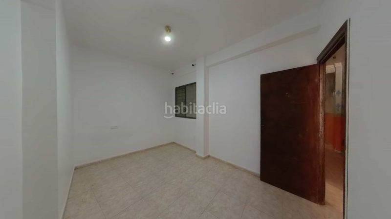 Foto b37efe58-9638-493c-a99a-0c6ec0a76600. Pis a Rute
