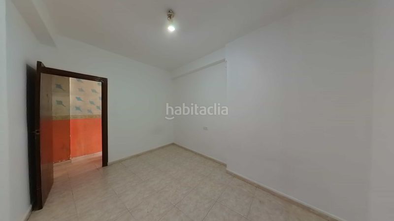 Foto daec9f0a-7d85-45f2-a8cb-8a9caee3dfe5. Pis a Rute