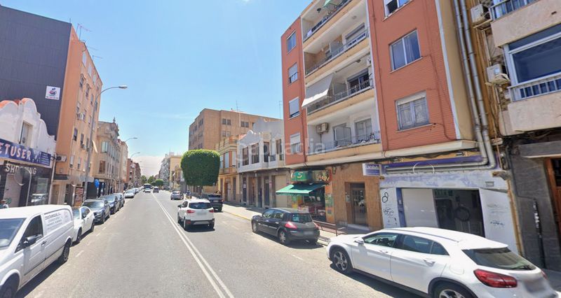 Foto f6e75c54-664b-48e0-882d-8e9184658d95. Casa a Benetússer