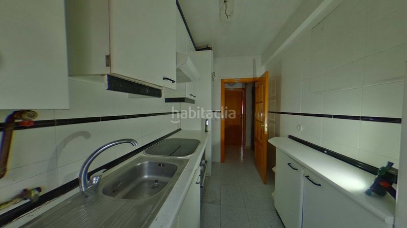 Foto 1cf3354f-072f-4564-99e5-dd4133d5f0c1. Pis a Los Rosales Madrid