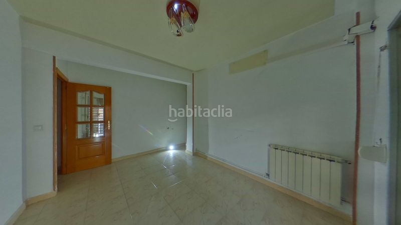 Foto 612ee03a-c83f-4891-a753-766346049e5f. Pis a Los Rosales Madrid