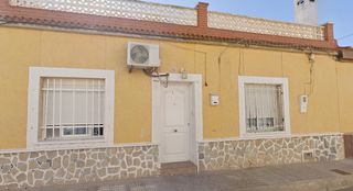 Casa a ELOY GONZALO
