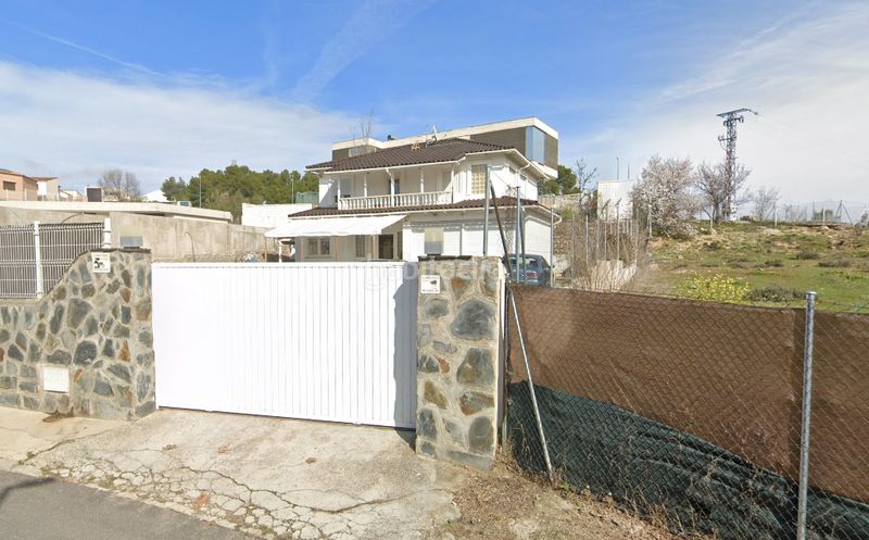 Foto a8da1a0f-55f2-4c57-9106-0da6e2ad9c57. Casa a Bargas