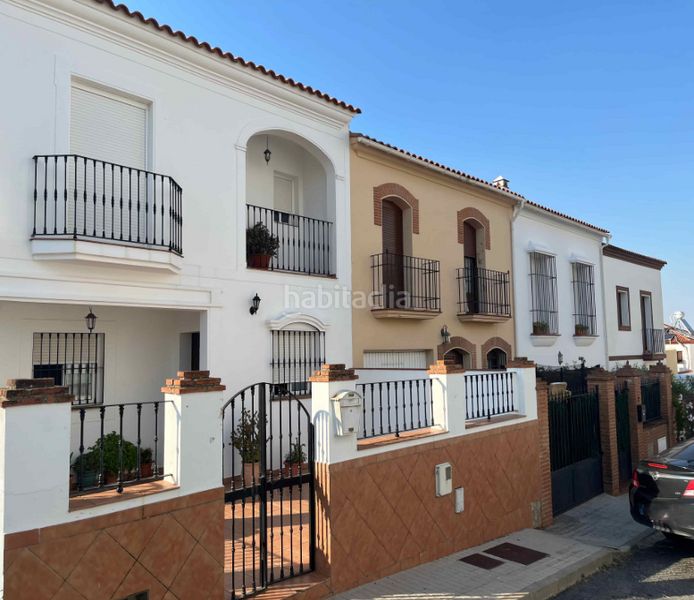 Foto 8ea41968-19a4-4f27-8637-3b0eed44240e. Casa a Cortegana