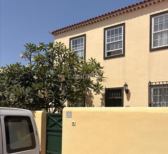 Foto a5b36c61-ddee-4e8a-b3bc-daeca1a1bd4f. Casa a Las Rosas Arona