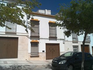 Casa  De el saucejo