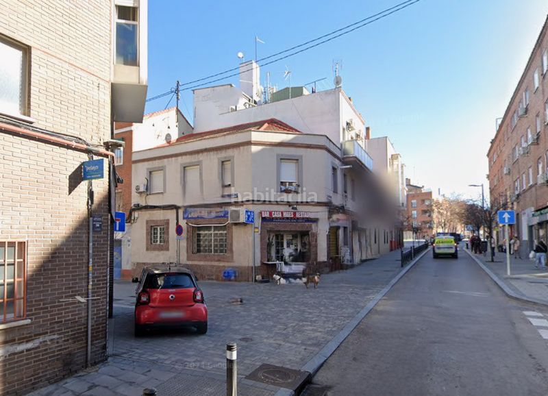 Foto 440594fd-f058-4848-82a9-7c7b52b52bd8. Casa a Valdeacederas Madrid
