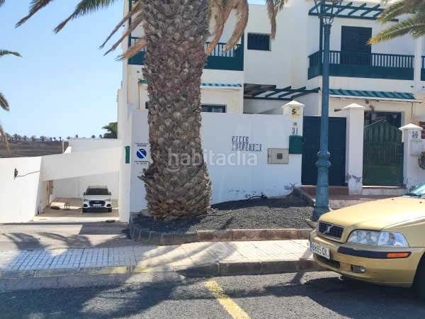 Foto 4bf92113-6769-42ea-957a-5a9f7be8c499. Casa adossada a costa Teguise Teguise