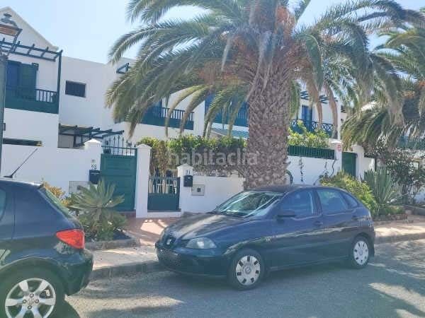 Foto 6d89bd68-bbca-4374-8d3c-a1947d2da5b6. Casa adossada a costa Teguise Teguise