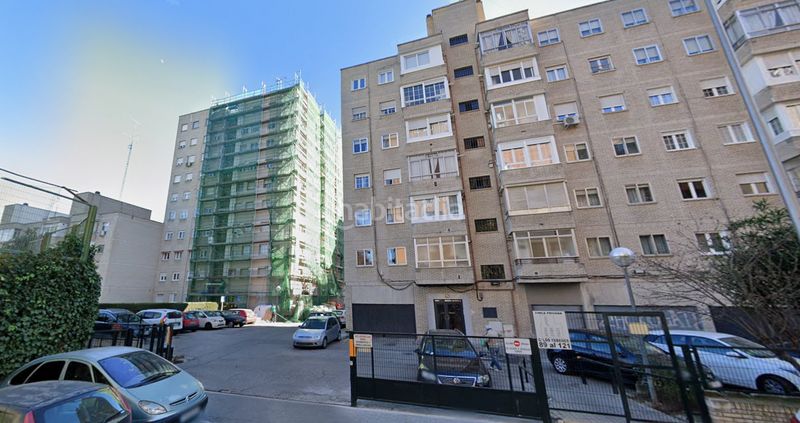 Foto 18d8ca83-287d-4120-b293-e2c3bb5bc3c8. Casa a Aluche Madrid