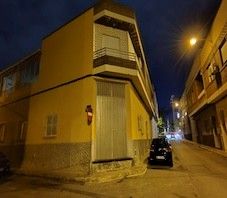 Etagenwohnung in Unamuno