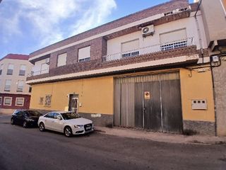 Local Comercial a Unamuno