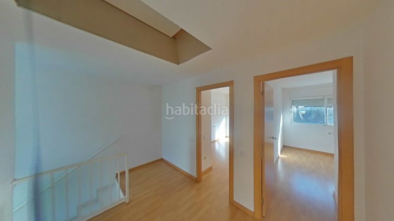 Foto 18faf766-d5ca-454e-b36f-a4526a5b8de1. Casa adossada amb aparcament piscina a Vallmoll