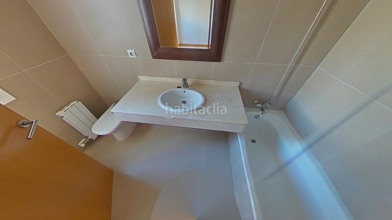 Foto 7ab23614-7d59-4566-ba4d-750d03014a24. Casa adossada amb aparcament piscina a Vallmoll